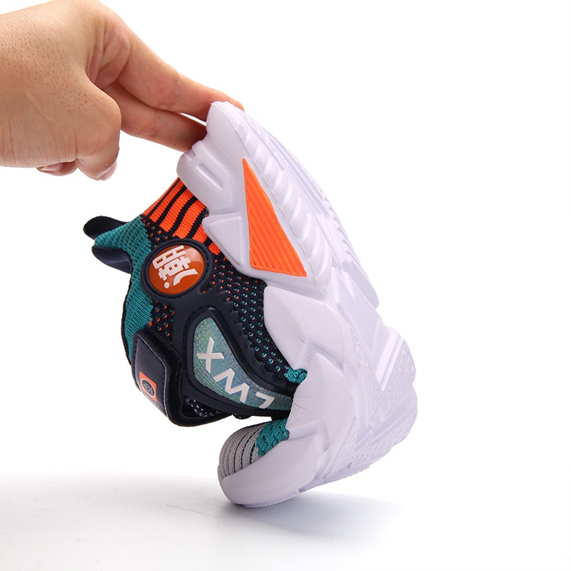 Giày thể thao thời trang thu đông 2021 dành cho bé trai