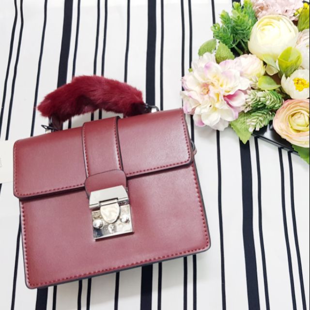 Túi bershka authentic | BigBuy360 - bigbuy360.vn