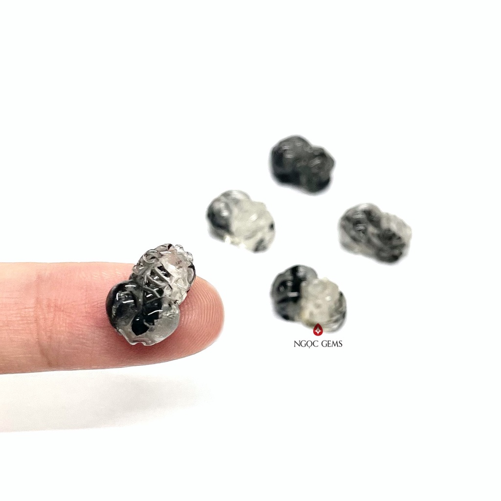 Tỳ Hưu Thạch Anh Tóc Đen - Ngọc Gems