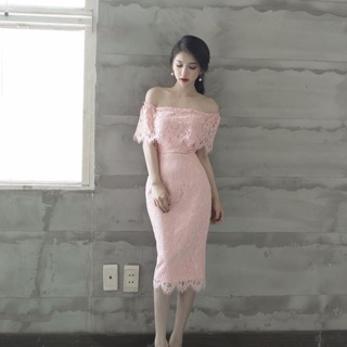 Đầm body ren trễ vai Sophia size S