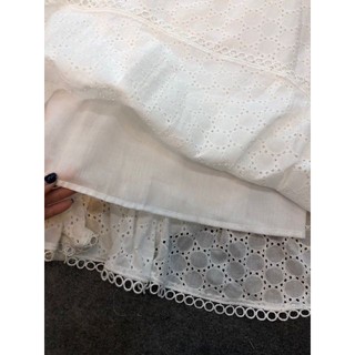Đầm đuôi cá đục lỗ