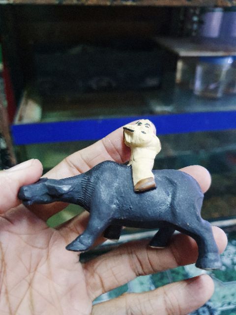 TRÂU TRANG TRÍ HỒ CÁ NON BỘ 8x3x6cm