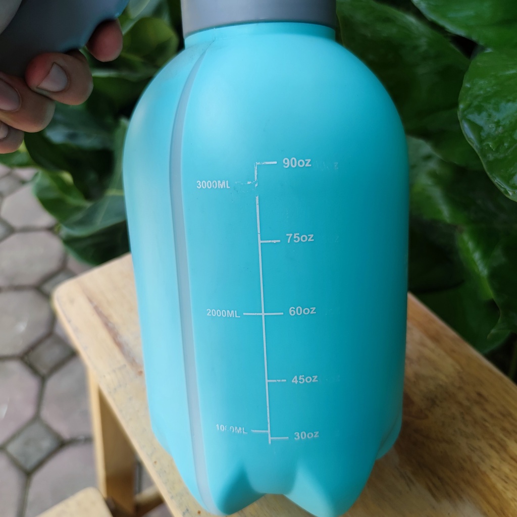 Bình tưới nước nhựa cao cấp dung tích 3L