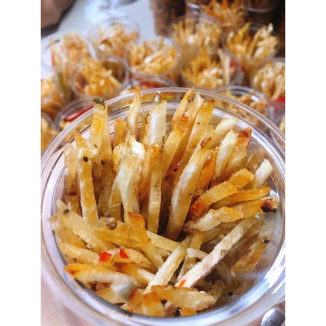 Khô cá thiều que loại ngon, hủ pet 250g - Đồ ăn vặt Nhà Gấu | BigBuy360 - bigbuy360.vn