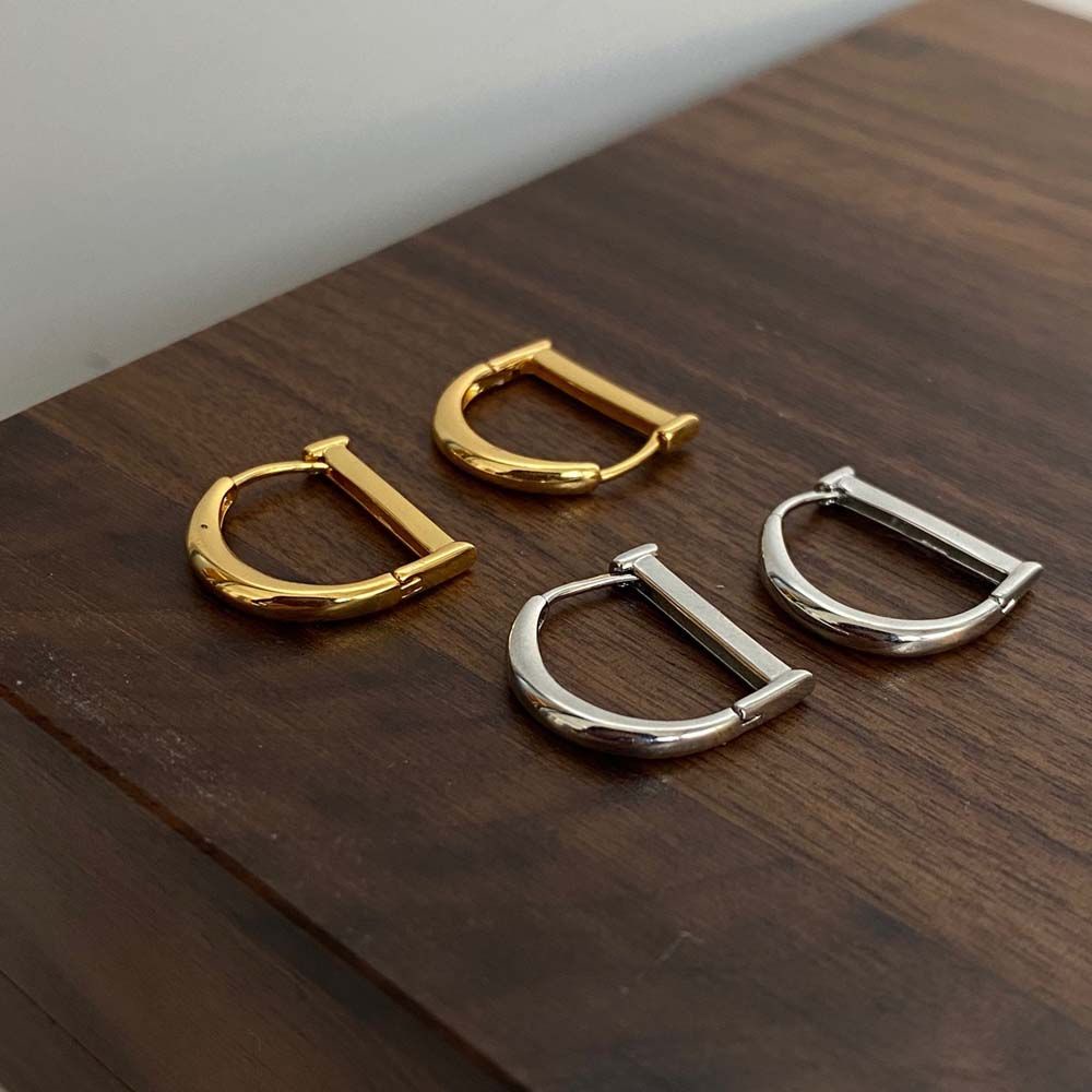 Hoa tai hình chữ D bằng kim loại phong cách Hàn Quốc cá tính dành cho nữ