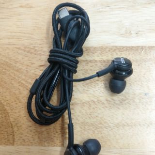 Tai nghe AKG cổng type C