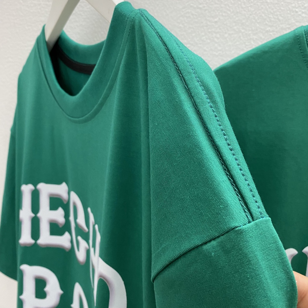 Áo thun tay lỡ HECHO POR MAMA XANH LÁ TO KKIMSHOP , Áo thun unisex nam nữ form rộng oversize chất liệu Cotton Thái