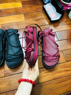 Sandal