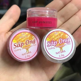 Sáp ong bôi môi
