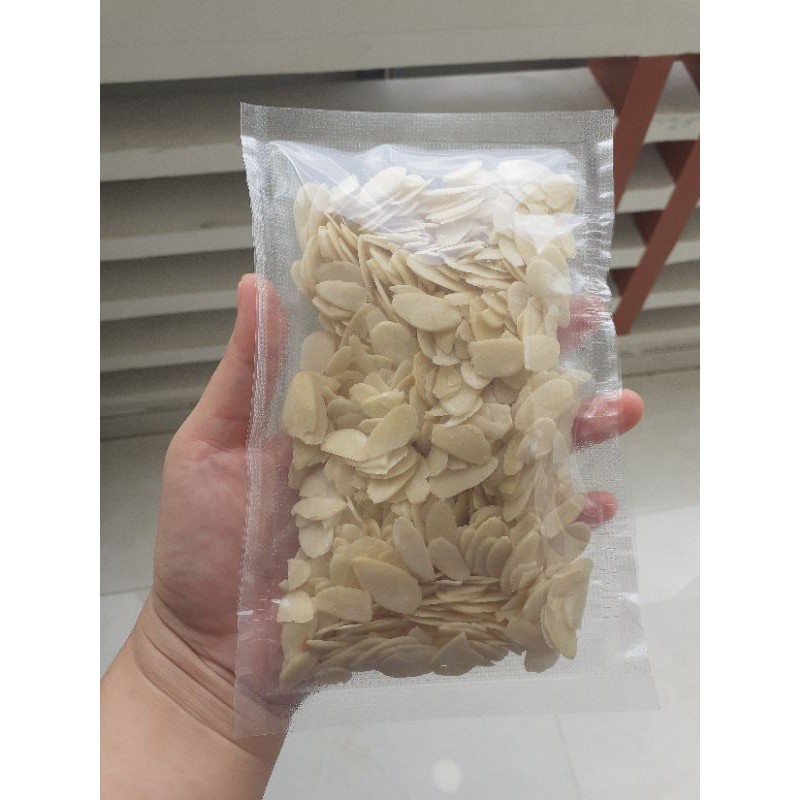 HẠNH NHÂN KHÔNG VỎ CẮT LÁT GÓI 100G