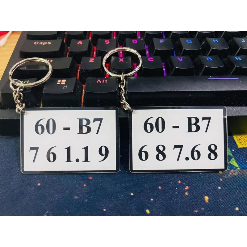 Móc khoá mica in hình 2 mặt cực rõ nét 🌸