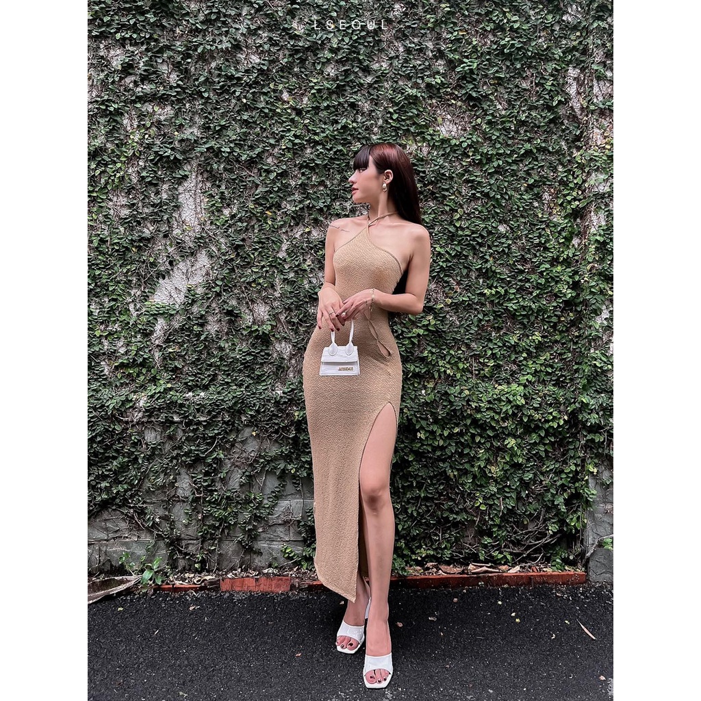 Đầm Body Cổ Yếm Khoét Eo Cách Điệu LSEOUL V1401 Chất Thun Gân Co Dãn Tôn Dáng
