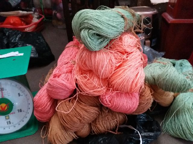 Thanh lý sợi cói giấy dọn kệ. bán theo gam.