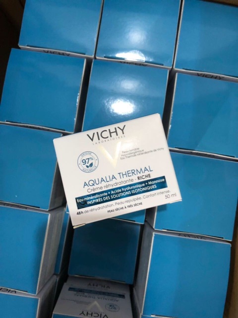 Kem dưỡng da Vichy Aqualia Thermal Riche 50ml