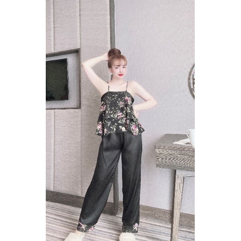 Bộ hai dây Áo voan, phối quần Satin, hoạ tiết siêu cưng