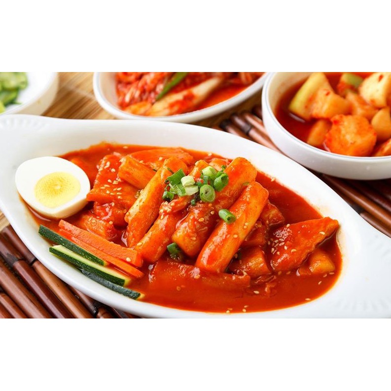 Bánh gạo tokbokki Hàn Quốc 1KG kèm 200G sốt | BigBuy360 - bigbuy360.vn