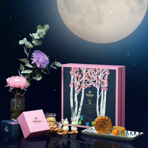BÁNH TRUNG THU HILTON Hộp Cao Cấp 4 bánh x165g