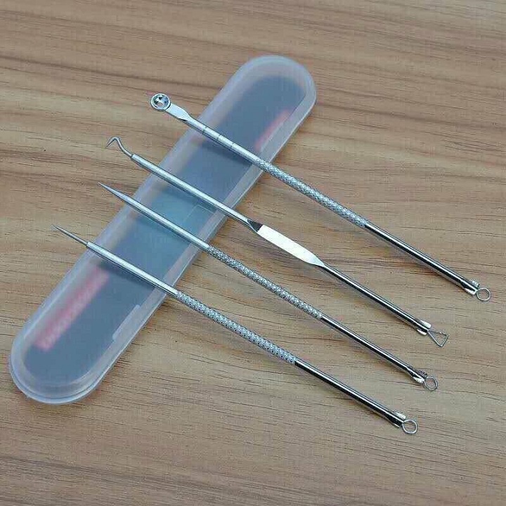 Một bộ 4 cây nặn mụn chuyên nghiệp