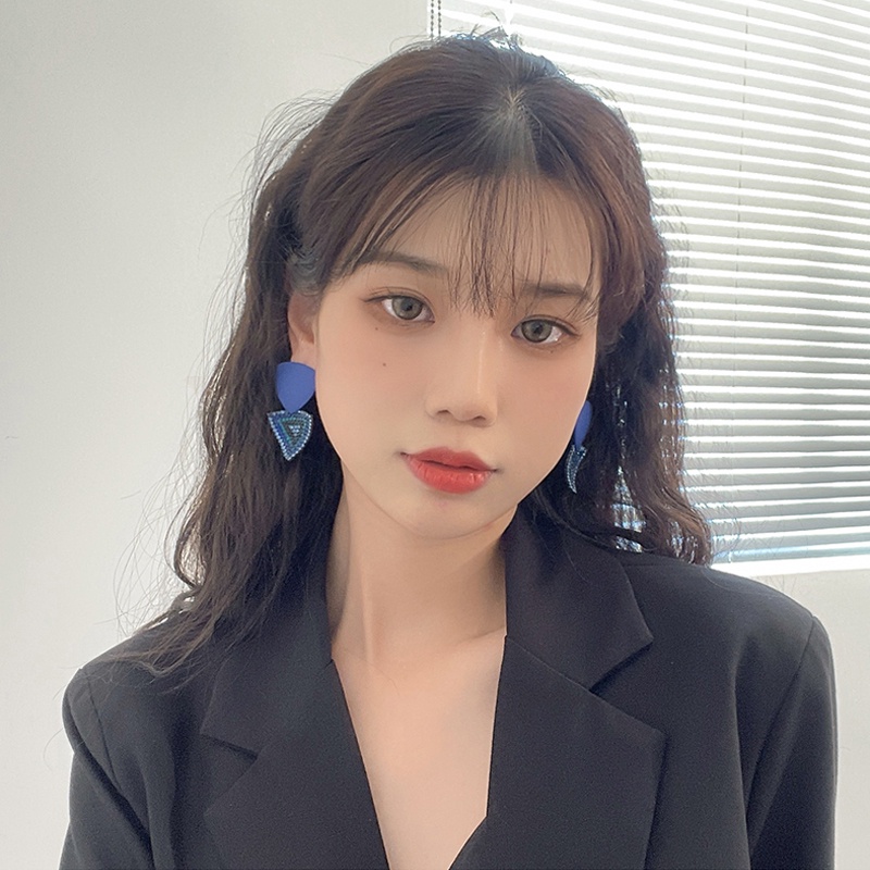 Bông tai nhiều mẫu mã tuỳ chọn màu xanh dương