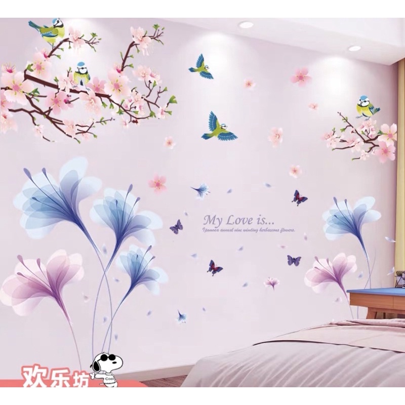 Decal dán tường cành đào và hoa pha lê tím xinh xắn