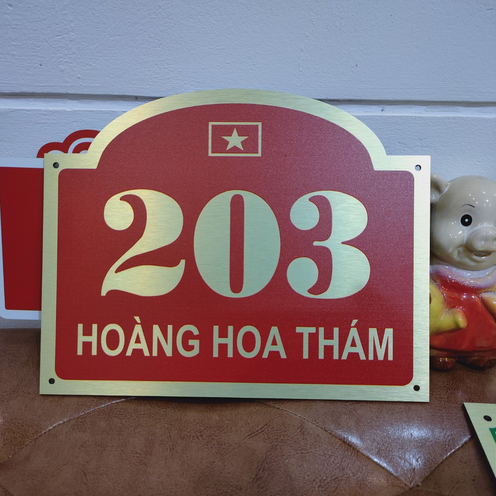 Biển Số Nhà Alu Bạc Vàng, Khắc Đổ Màu, Sang Trọng, Dày 3 Ly Mặt Kim Loại Nhôm Không Oxy Hóa - Mythuathanoi.info
