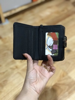 Ví gập cầm tay con ong