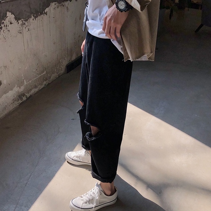 Quần Jean Baggy đen nam nữ ống rộng , rách gối , không phai màu - R06