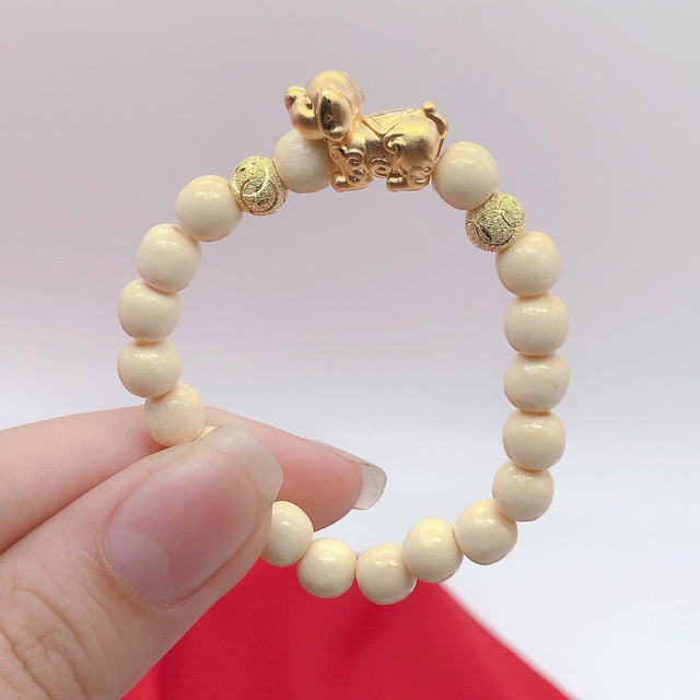 Vòng dâu tằm cho bé