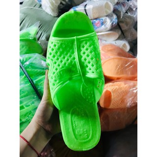 Combo 5 đôi dép tổ ong màu xanh lá cây