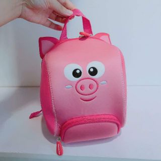 Ba lô heo hồng