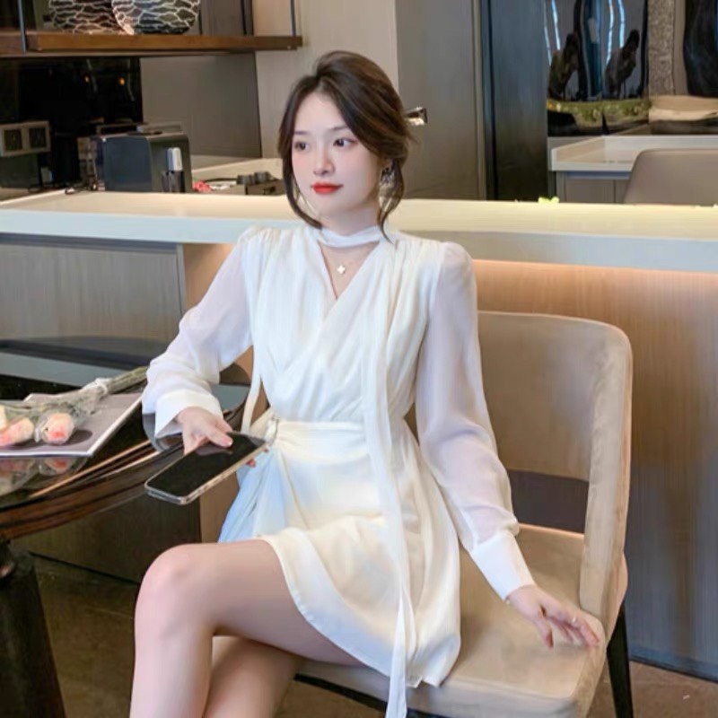 Đầm Dự Tiệc Sang Trọng Tiểu Thư Khuy Cài Tay Dài Cao Cấp