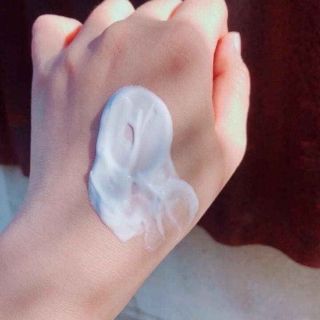 Chai sữa non cô đặc nguyên chất