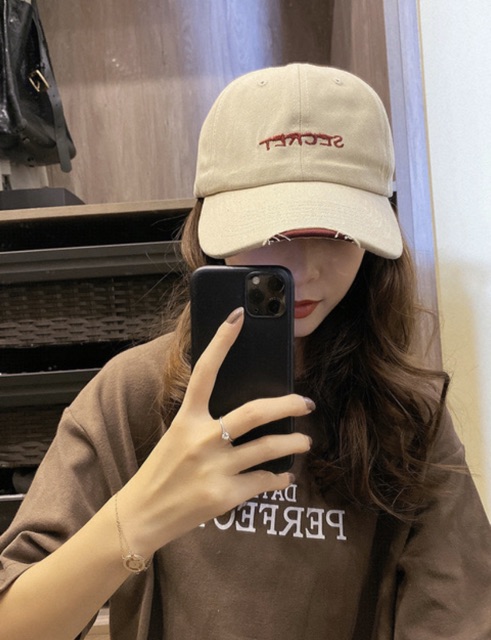 [HÀNG GC] MŨ KẾT RÁCH PHONG CÁCH ULZZANG CÁ TÍNH-SECRET