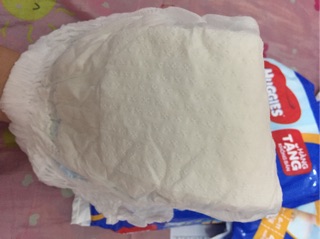 50 bỉm quần Huggies size M