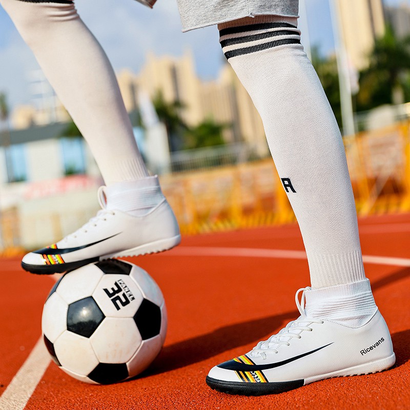 Giày bóng đá TF C Ronaldo kích thước 32-45 dành cho người lớn và trẻ em