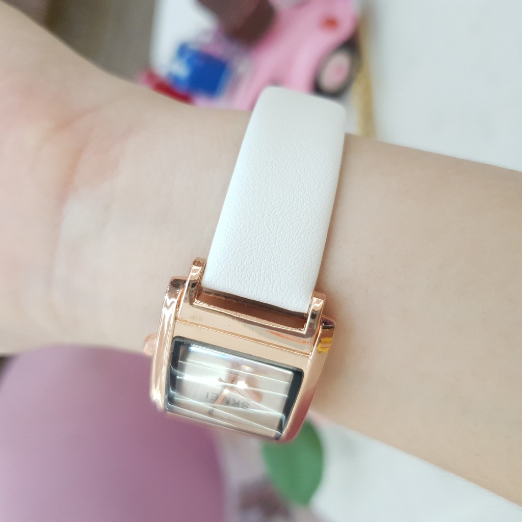 Đồng hồ nữ đeo tay chính hãng Guou mặt vuông dây da mạ vàng giá rẻ thời trang | BigBuy360 - bigbuy360.vn