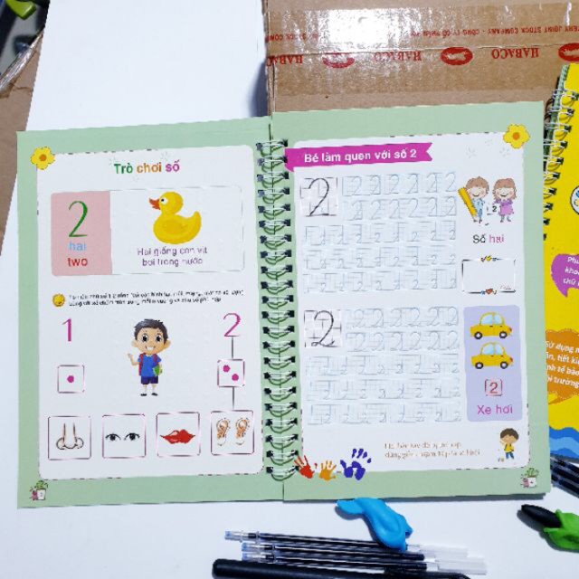 Sỉ 2 quyển tập tô thần kỳ luyện viết chữ số