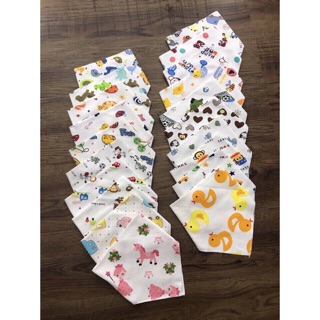 Combo sỉ yếm quàng cổ cotton cho bé