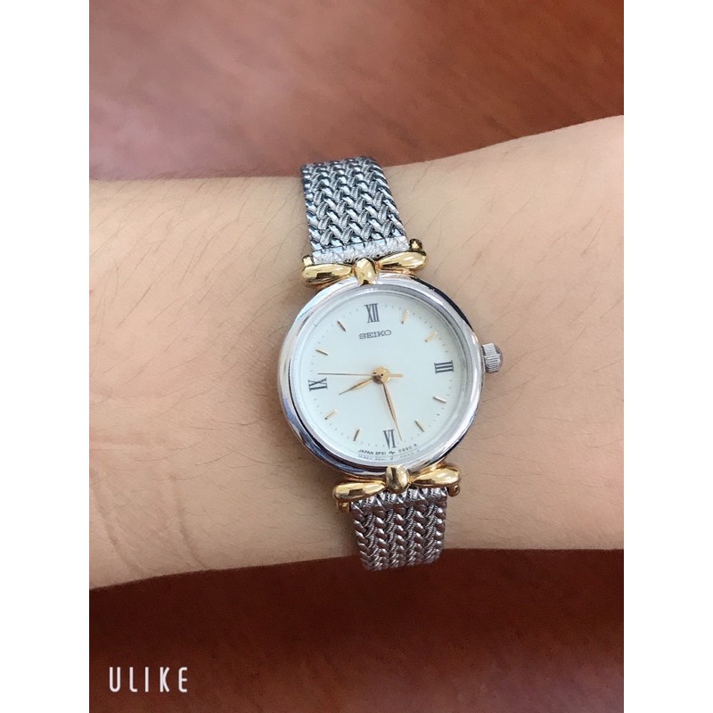 Đồng hồ nữ si hiệu Seiko dây lụa vintage