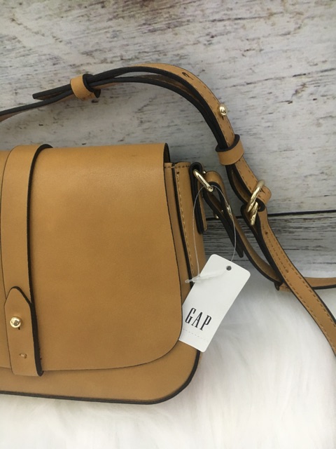 🌼Túi đeo chéo GAP