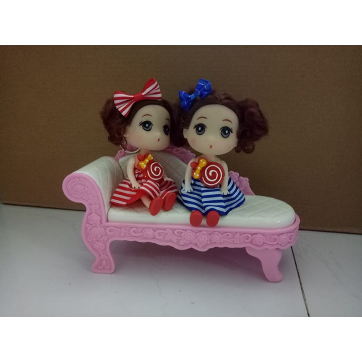 Ghế dài màu hồng cho búp bê
