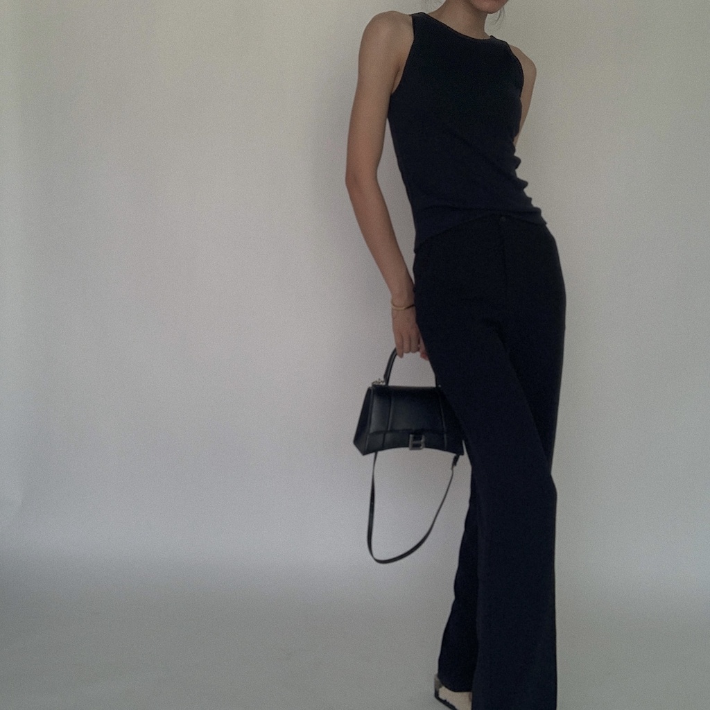 HASMILED - Áo thun không tay basic màu ĐEN