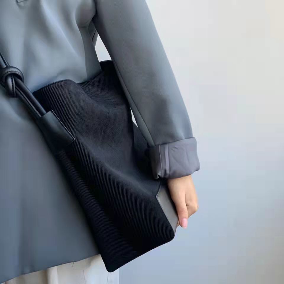 Túi Tote Đeo Chéo Vải Nhung Kẻ Cỡ Lớn Thời Trang Cho Nữ