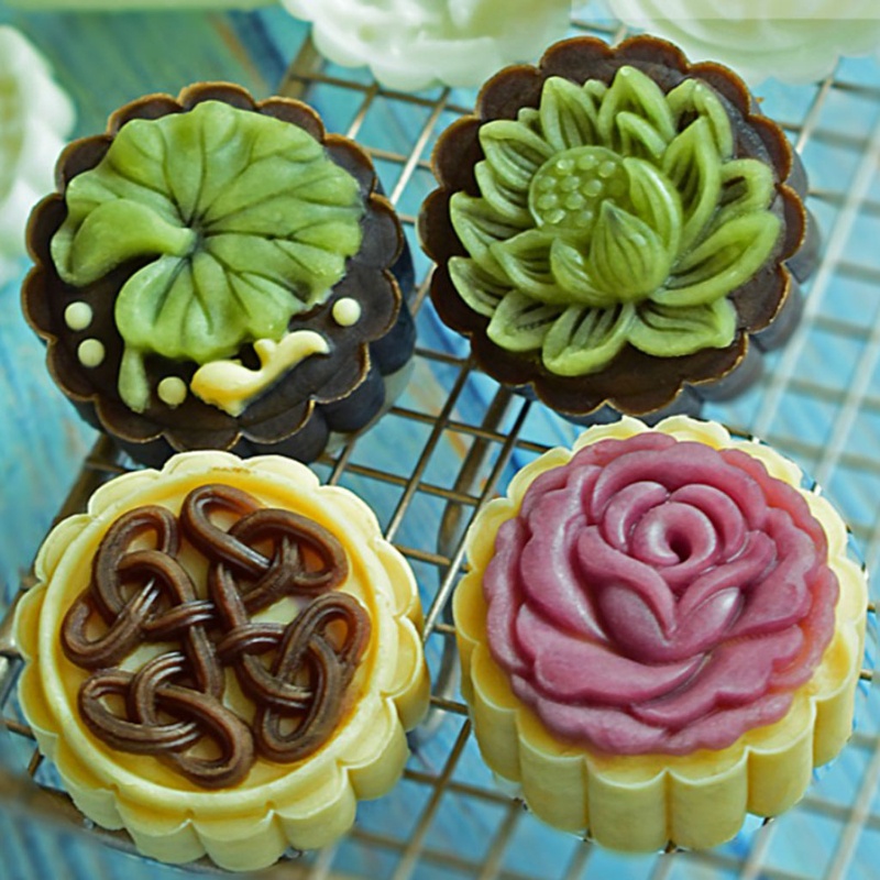 Khuôn Làm Bánh Trung Thu / Bánh Trung Thu / Bấm Tay 4 Ngăn Hình Tròn 50g Diy