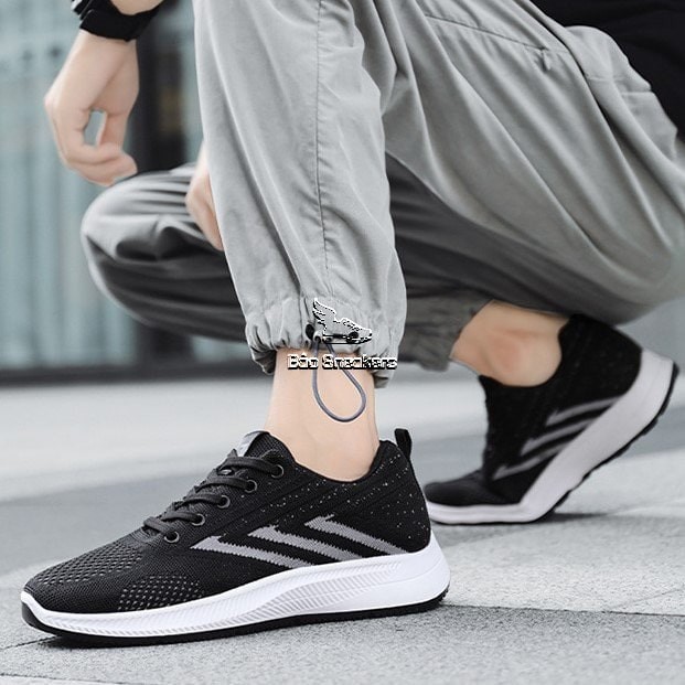 Giày Thể Thao Nam Tập Gym Chạy Bộ Thể Dục Bảo Sneaker giày sneaker nam hàn quốc cổ thấp 2 màu đen trắng giá rẻ đẹp G685