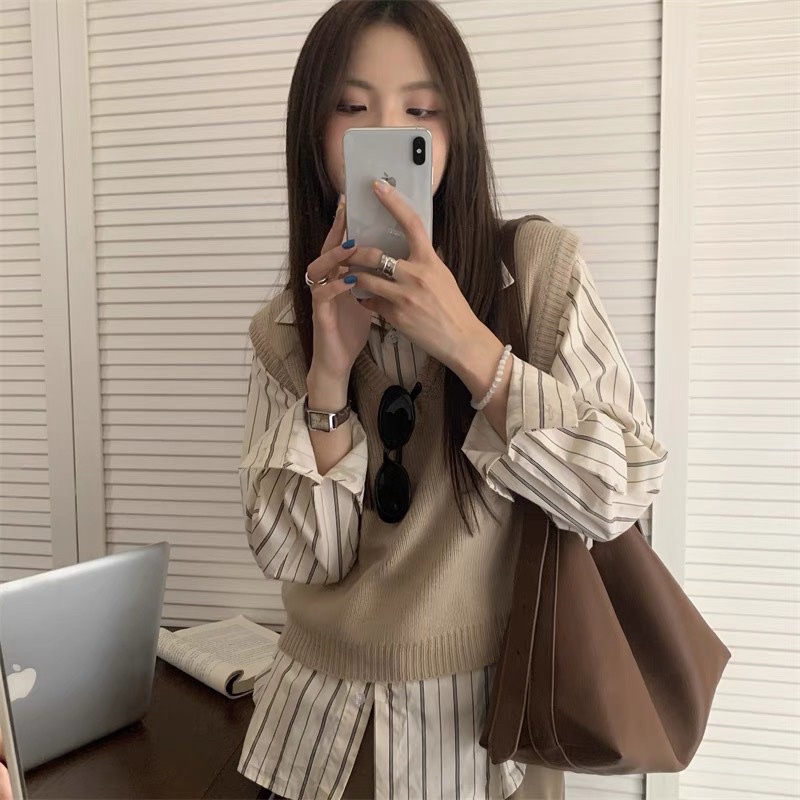 Set áo sơ mi sọc kèm ghile kem