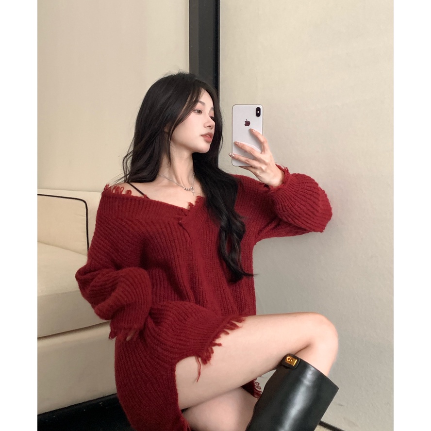 SWEATER LEN ĐỎ ĐÔ FORM RỘNG GIẤU QUẦN | BigBuy360 - bigbuy360.vn