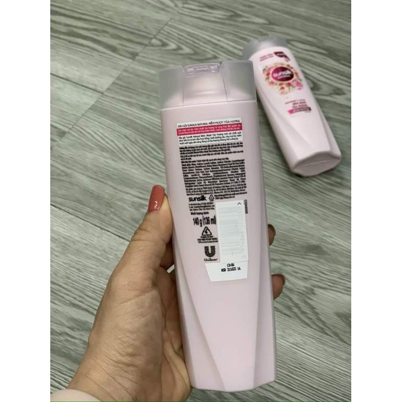 Dầu gội SunSilk Mềm Mượt Toả Hương140ml