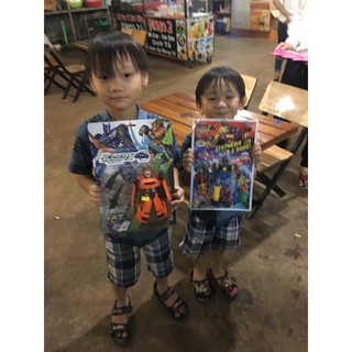 Đồ chơi siêu nhân hiện đại