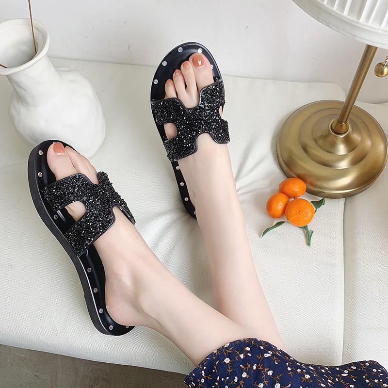 Dép nữ đính cườm thời trang mùa hè | BigBuy360 - bigbuy360.vn